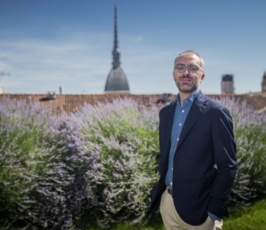 Artissima 2024 porta a Torino 189 gallerie da 34 Paesi: le ultime novità dalla fiera