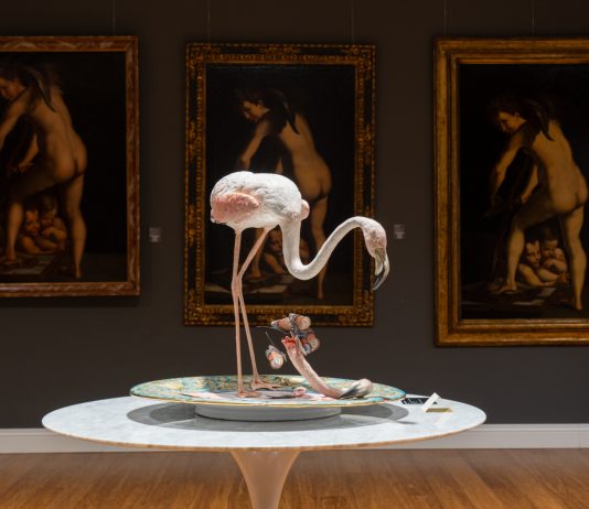 La mostra di Bertozzi & Casoni al Labirinto della Masone è un teatro dell’assurdo