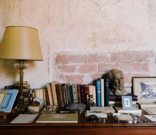 Bologna, due nuove biblioteche all’Accademia e a Palazzo Bentivoglio Biblioteca Eugenio Busmanti, Palazzo Bentivoglio, Bologna, 2021, ph Paolo Abate