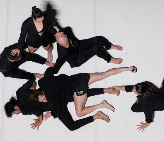 Da Beethoven a Kanye West, i corpi rivoluzionari di Emanuel Gat a Torinodanza