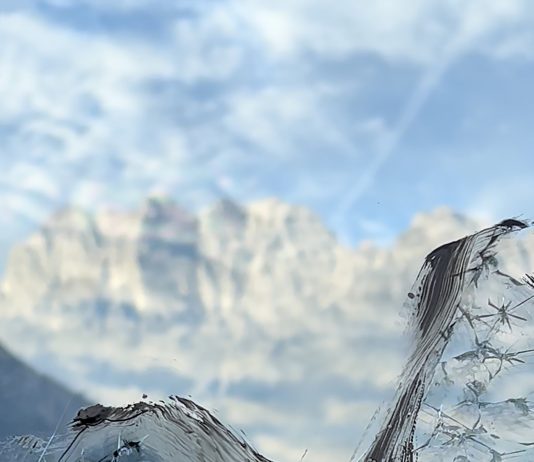 In Valcamonica la performance di Bill Claps e Simon Berger durante l’equinozio d’autunno