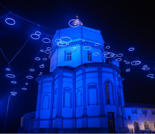 Luci d’Artista: a Torino due nuove installazioni, ricordando Rebecca Horn Rebecca Horn, Piccoli spiriti blu, opera permanente, Monte dei Cappuccini. Foto Gianluca Minuto