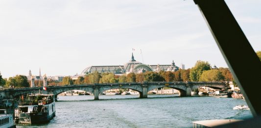 Art Basel Paris annuncia la partnership con Miu Miu art Basel paris miu miu