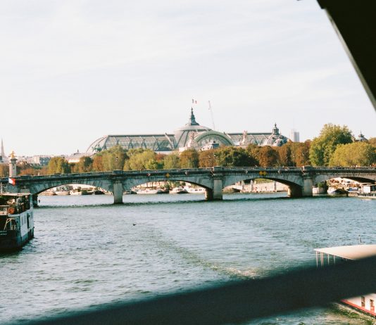 Art Basel Paris annuncia la partnership con Miu Miu art Basel paris miu miu