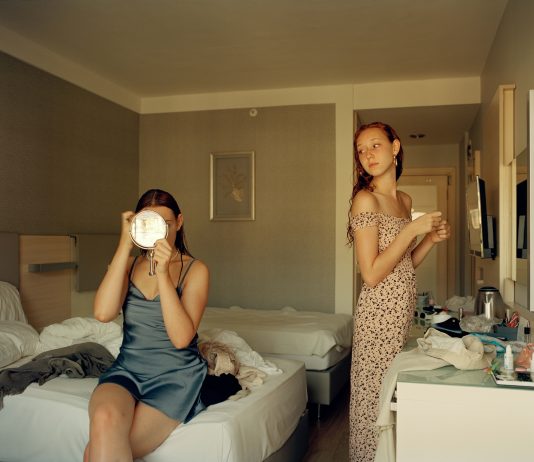 Other Identity #126, altre forme di identità culturali e pubbliche: Varvara Gorbunova Varvara Gorbunova “Lukerya and Efrosinia Getting Ready” 2022 Medium format colour negatives 60x90cm inkjet print