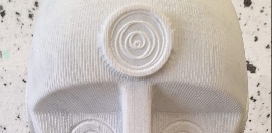 MarmoMac 2024, un robot primitivo alla fiera del marmo di Verona