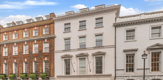 Londra, la storica sede della Marlborough Gallery in vendita per 30 milioni