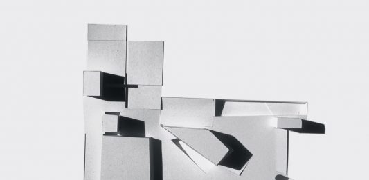 I modellini di carta di Zaha Hadid in una mostra a Londra