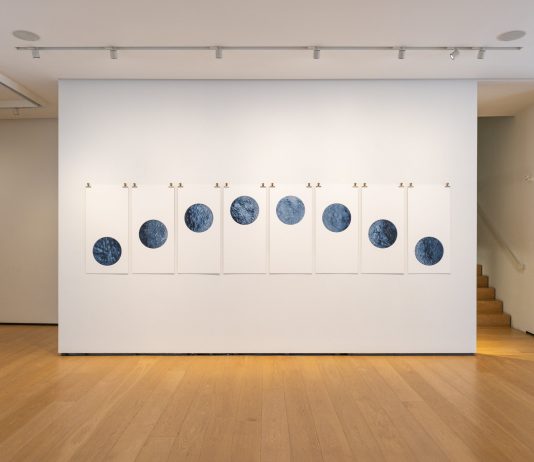 Naturalis Historia: la poetica dei materiali, in dialogo alla Building di Milano Naturalis Historia, Linda Carrara, Mikayel Ohanjanyan, veduta della mostra, BUILDING, Milano, ph. Ilaria Maiorino