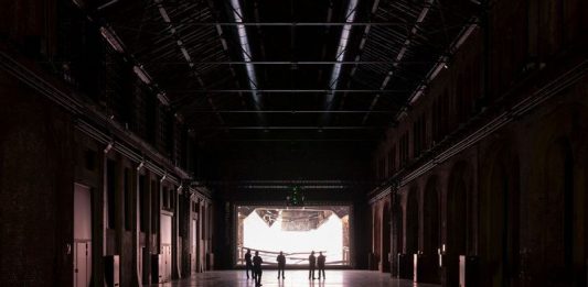 Cyprien Gaillard protagonista a Torino con Retinal Rivalry