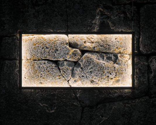 Luminis, luce sull’antichità: l’installazione di Mario Carlo Iusi ad Alatri