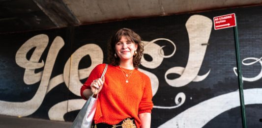 Da Siracusa al Queens, fotogiornalismo e giustizia sociale nel lavoro di Corrie Aune