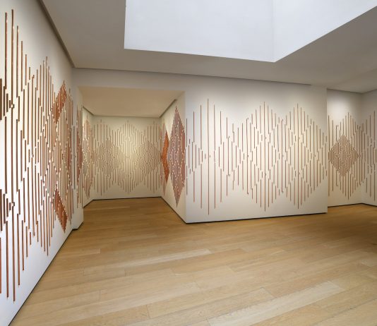 Nello spazio, dello spazio, sullo spazio: la maturità di Remo Salvadori a Milano