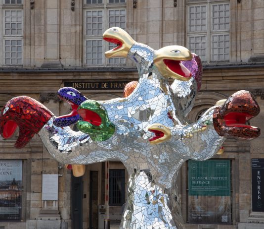 Art Basel Paris 2024 invade la città