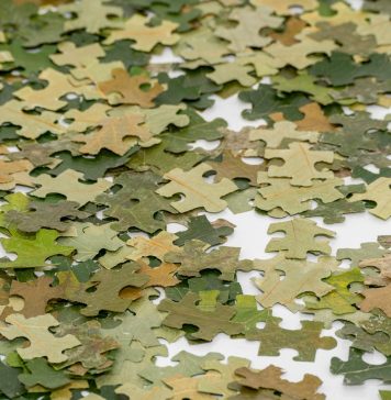 Macchi, Mezzaqui, Bojadzi: poesie e paradossi visivi in mostra alla Galleria Continua