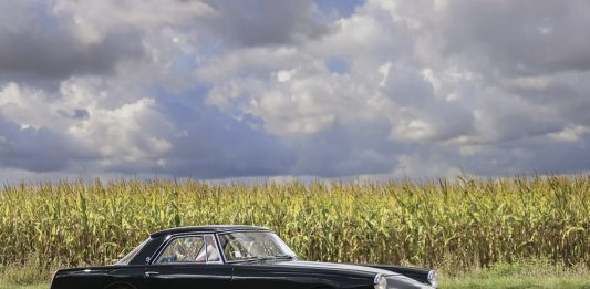 Lotti superstar: Christie’s mette all’asta la Ferrari di Angelina Jolie ferrari angelina jolie