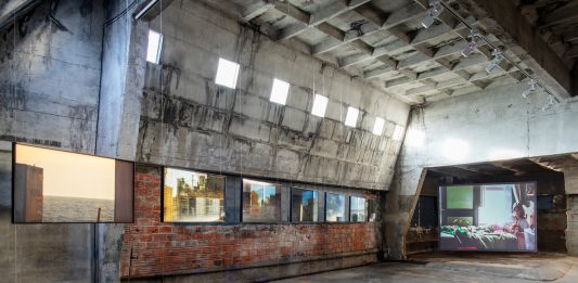 A Parigi è in corso OFFSCREEN, la fiera focalizzata sull’immagine