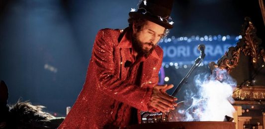 Natale Fuori Orario: un film sui concerti per le feste di Vinicio Capossela