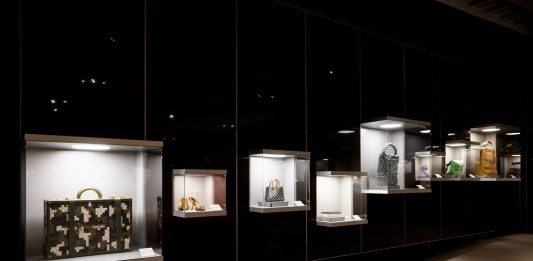 Memorabile. Ipermoda: apre al MAXXI di Roma la grande mostra che celebra la storia del fashion