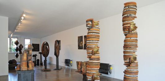 Fondazione Maria Cristina Carlini: a Milano, un nuovo spazio per la scultura Fondazione Maria Cristina Carlini, interno, 2024, Milano, ph. Mimmo Capurso