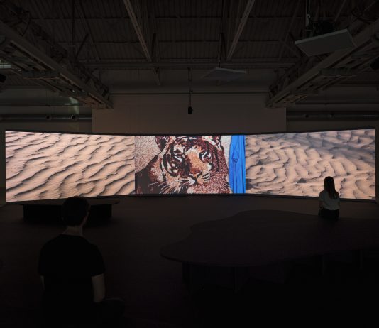 All’HangarBicocca di Milano Saodat Ismailova: la storia personale e collettiva dell’Uzbekistan