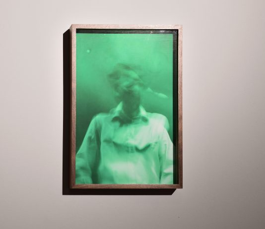 L’Oro Blu al Museo dei Bronzi di Pergola: l’arte contemporanea riflette sulla fragilità oro blu, mostra al museo bronzi