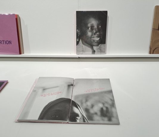 L’editoria del fotolibro a Paris Photo, tra premi e fiere indipendenti