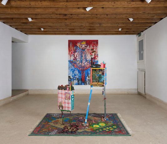 Come affrontare un’eredità coloniale che continua a ferire? “Noutoupatou” all’A plus A Gallery come monito universale