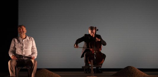 Fragilità e rinascita: il testamento di Pippo Delbono in scena al Piccolo di Milano Il Risveglio, Pippo Delbono, Photos by Luca Del Pia