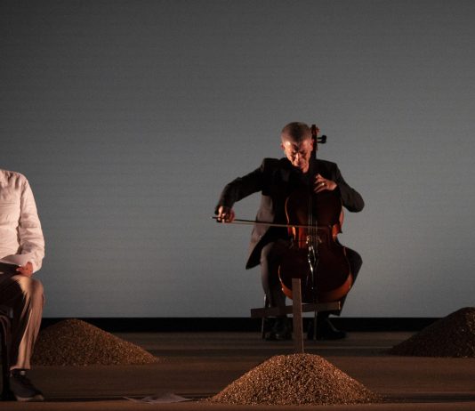 Fragilità e rinascita: il testamento di Pippo Delbono in scena al Piccolo di Milano Il Risveglio, Pippo Delbono, Photos by Luca Del Pia