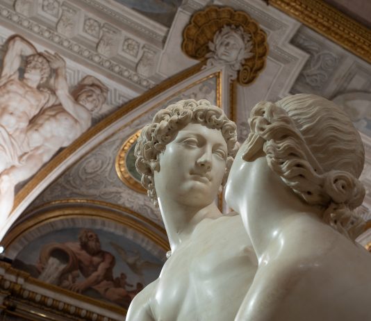 Meravigliose risonanze: alla Galleria Borghese di Roma un dialogo tra la poesia e la pittura del Barocco Poesia e pittura nel Seicento. Giovan Battista Marino e la meravigliosa passione. veduta della mostra¸ Galleria Borghese, Roma