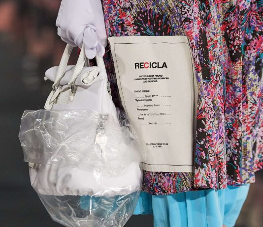 Maison Margiela: l’asta dei cimeli e i momenti memorabili con John Galliano