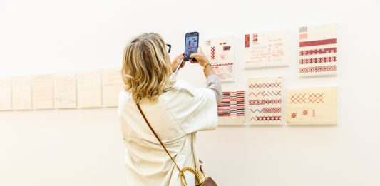 Emilio Prini, a Bolzano una delle figure più radicali ed enigmatiche del panorama artistico