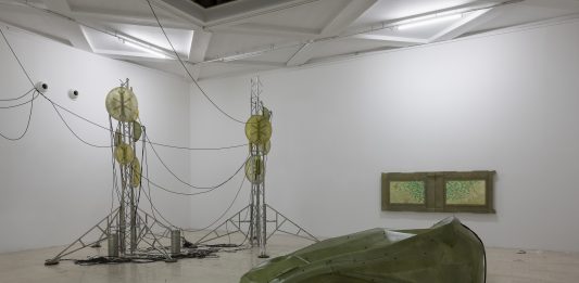 Racconti sull’ignoto: le distopie di Davide Allieri alla Triennale di Milano Davide Allieri, After All, installation view. Foto di Gianluca Di Ioia © Triennale Milano