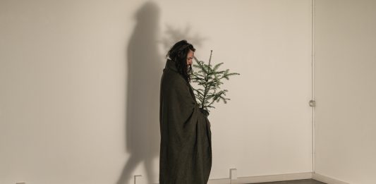 Giulio Boccardi. «Credo che in noi esseri umani r-esista una visione della natura primitiva»