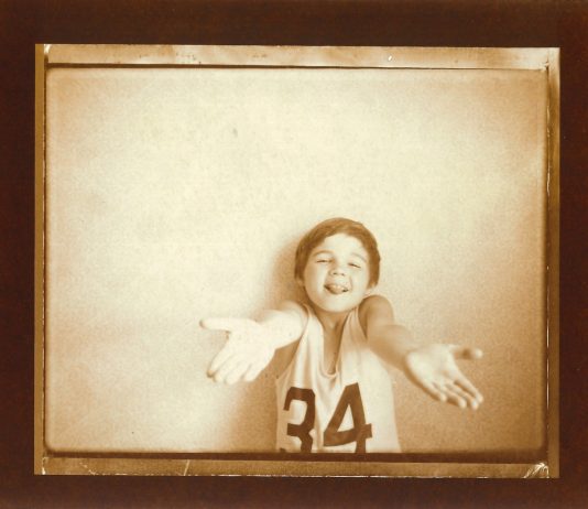 Altri luoghi, stessi occhi: Traub e Sal ai Magazzini Fotografici di Napoli