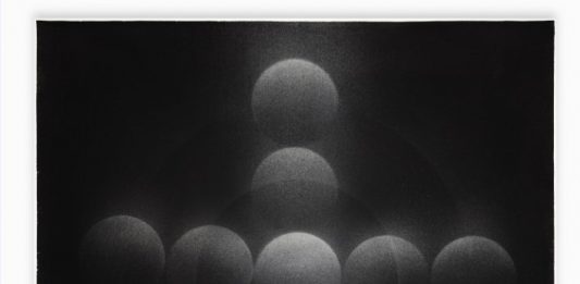 Marco Tirelli, l’inquieta essenza del vivere: la mostra alla Galleria Pedana di Caserta