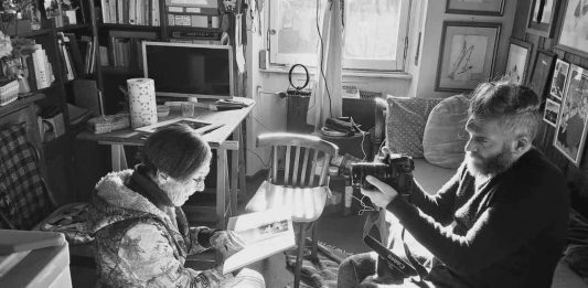 D’arte e femminismo: la storia di Mariuccia Secol in un film di Sergio Racanati