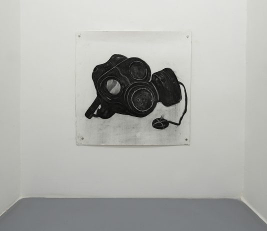 La memoria distopica di Felix Shumba alla Galleria Fonti di Napoli Felix Shumba, a following year, 2024, veduta della mostra, Galleria Fonti, Napoli. Photo Amedeo Benestante, C.sy the Artist and Galleria Fonti, Napoli