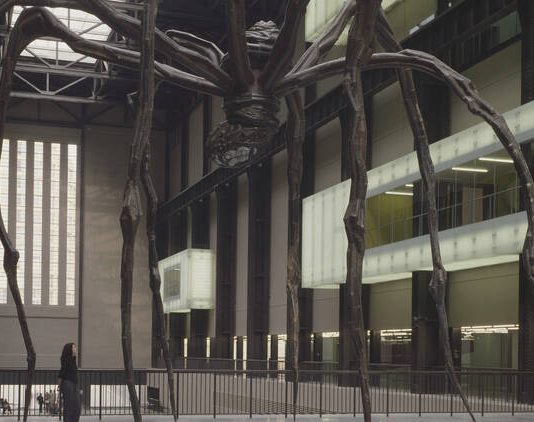 Maman: il ragno monumentale di Louise Bourgeois tornerà alla Tate Modern