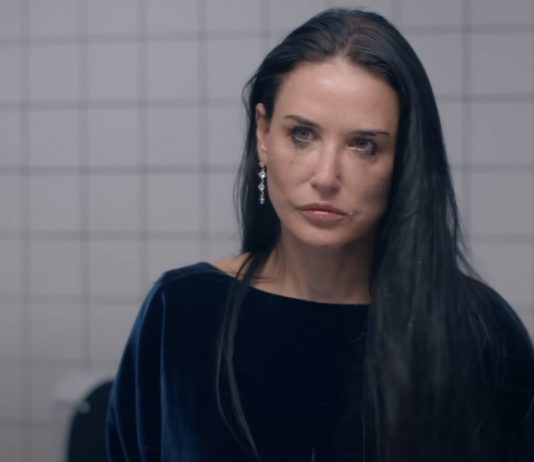 The Substance, al cinema il nuovo body horror con Demi Moore e Margaret Qualley substance