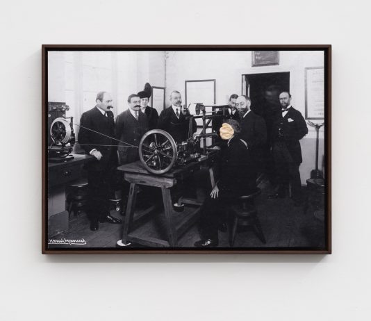 Diana Anselmo, arte e resistenza della comunità sorda, in mostra alla Galleria Delfini di Roma