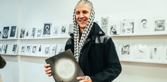 La Luna di Lele Saveri: il progetto editoriale del fotografo romano arriva a New York