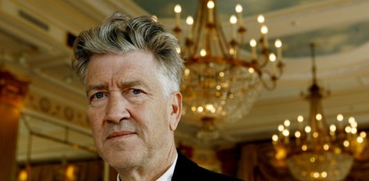 Straordinario David Lynch: il regista sognatore che il cinema non era pronto a perdere David Lynch