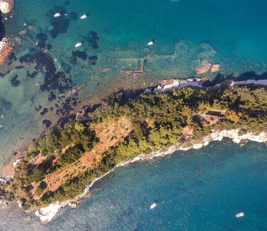 Punta Pennata, l’isoletta nel Golfo di Napoli in vendita su Sotheby’s International Realty