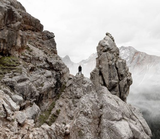 Arte contemporanea sulle Dolomiti: aperta la call della Biennale Smach