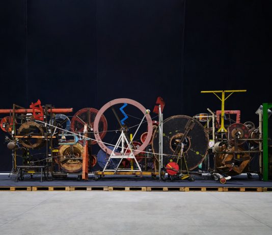 L’inutile spettacolarità dell’opera d’arte: la lezione di Jean Tinguely vale ancora oggi
