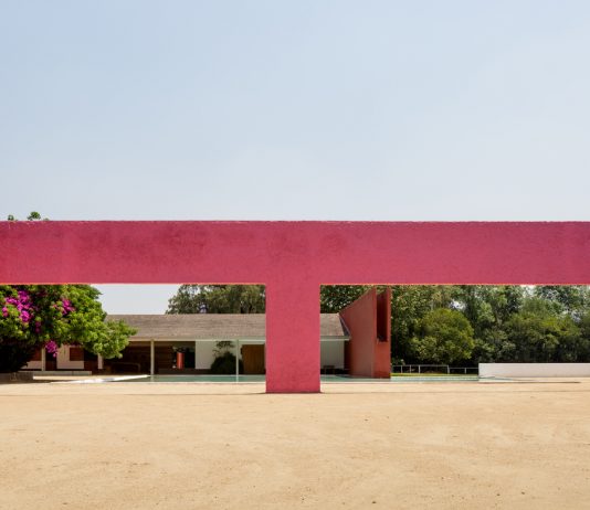 A Città del Messico apre La Cuadra, un centro culturale nell’iconica architettura di Barragán