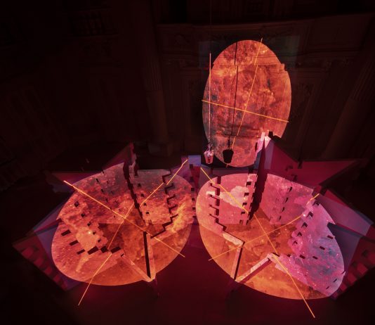 Grazia Toderi Gilberto Zorio. A Bologna, Torri : Terra