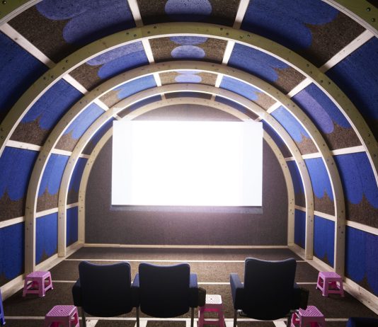 Kinetic Bodies: a Ginevra, una rassegna video diventa spazio di metamorfosi Kinetic Bodies video